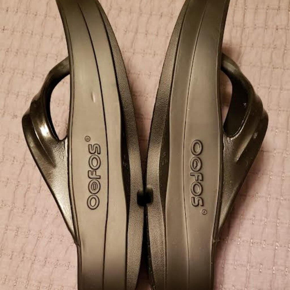 OOFOS Women's Platform Sandal - NWOT - Picture 3 of 5